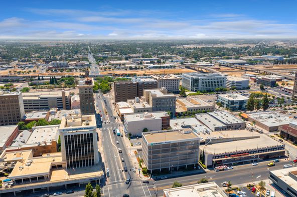 Office Space Available in Excellent Condition & Move-In Ready : 1221 Van Ness Ave, Fresno, CA 93721